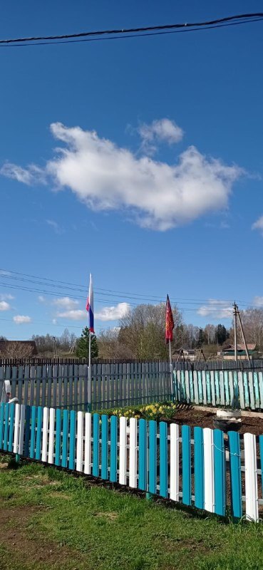Забор из евроштакетника 16м RAL5021 Морская Волна, RAL9003 Белый фото 2 в Рязани