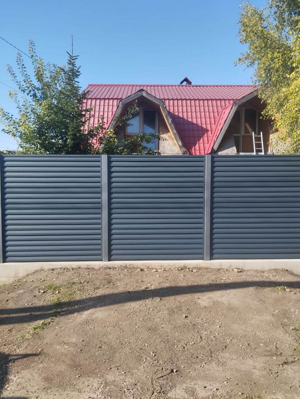 Забор-жалюзи из ламелей Реснички 54м RAL7024/7024 Серый Графит двусторонний МАТТЕ в Рязани